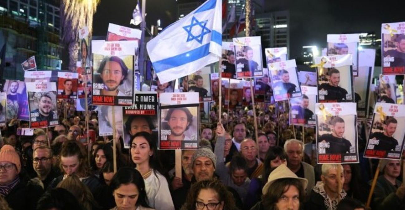 Δεκάδες χιλιάδες διαδηλωτές στο Τελ Αβίβ ζήτησαν παραίτηση του Νετανιάχου
