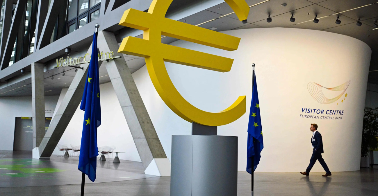 Η ΕΚΤ εξετάζει νέα αύξηση επιτοκίων ενώ οι αποδόσεις των ομολόγων αυξάνονται