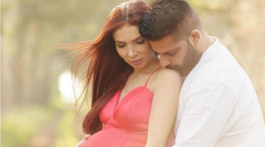 Xριστιάνα Θεοδώρου: Έκανε φωτογράφηση στον 8ο μήνα της εγκυμοσύνης γιορτάζοντας την επέτειο της
