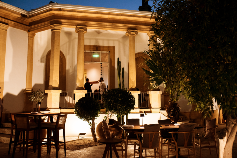 Το κρυμμένο στέκι της Λευκωσίας όπου τα signature cocktails συναντούν ένα εκλεκτό Mexican fusion menu