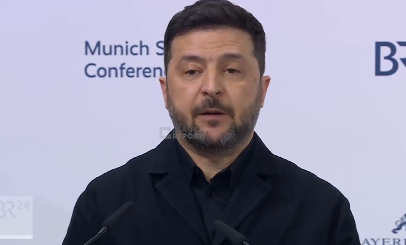 Ζελένσκι στο Μόναχο: Ο Πούτιν δεν μπορεί να απαρνηθεί την ιδέα του πολέμου