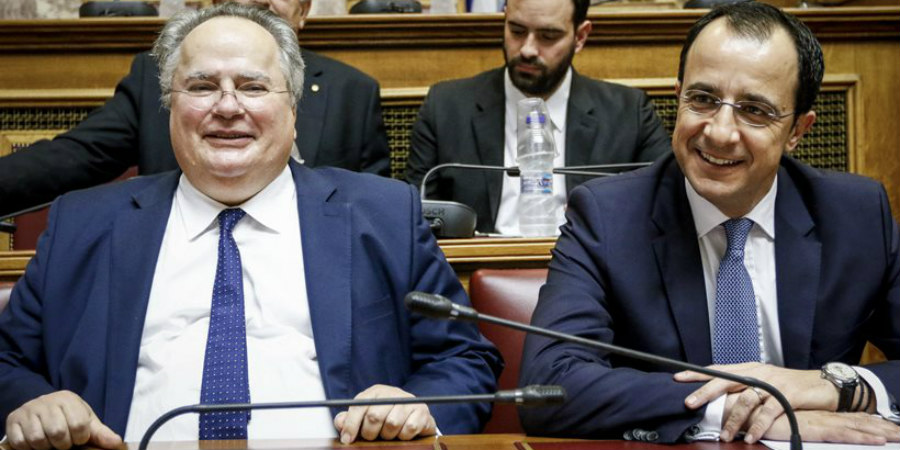 Ένταση στην Ελληνική Βουλή με Κασιδιάρη παρόντος Ν. Χριστοδουλίδη - 'Να βγει έξω ο πράκτορας'