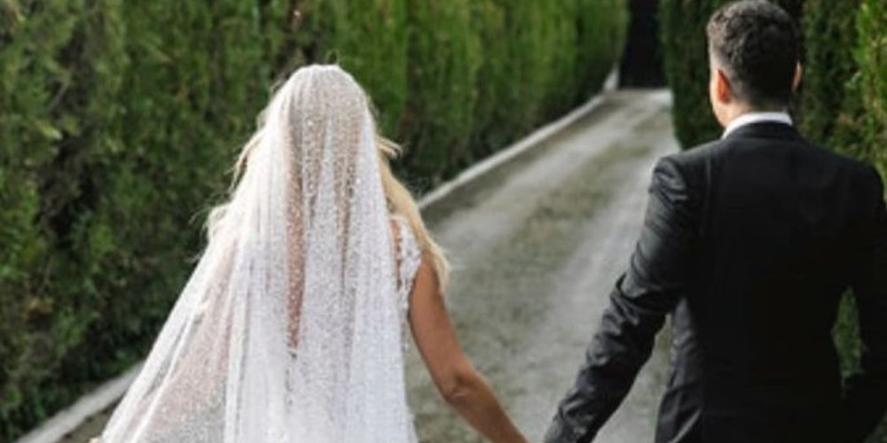 Βουλευτής παντρεύτηκε τον αγαπημένο της μυστικά – Το αποκάλυψε η ίδια στο Instagram - ΦΩΤΟΓΡΑΦΙΕΣ