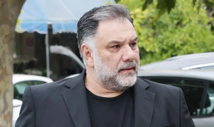 Δύσκολες ώρες για τον Αρναούτογλου - Πέθανε η μητέρα του