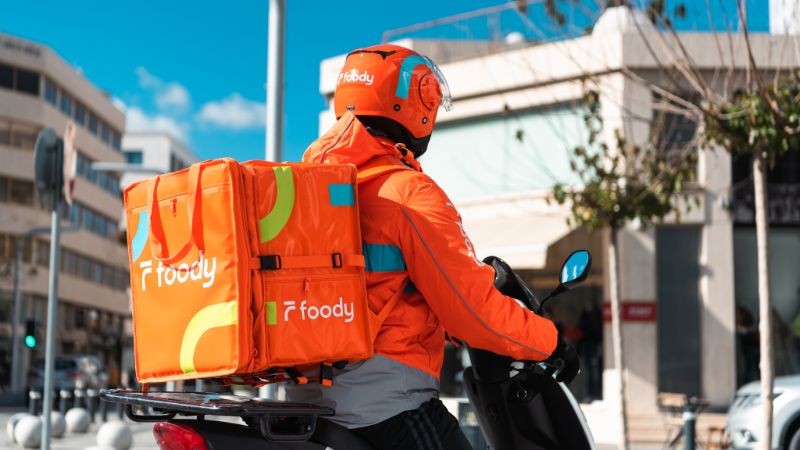Τοποθέτηση foody για delivery: Εφαρμόζουν διαδικασίες και μηχανισμούς ελέγχου για διανομείς