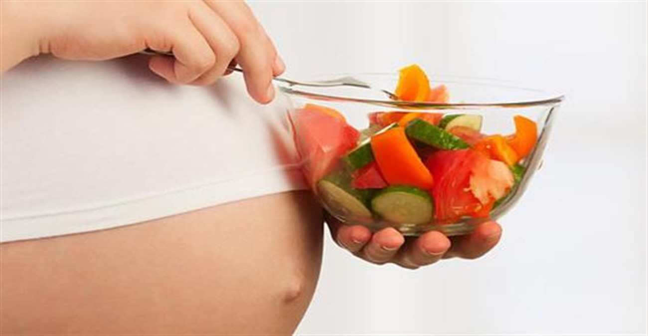 Εγκυμοσύνη: Η διατροφή που μπορεί να απειλήσει την κύηση