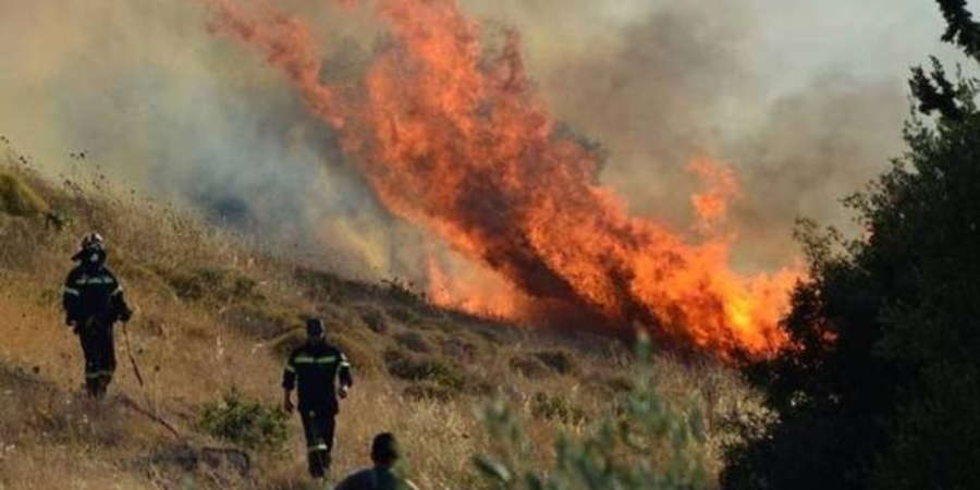 ΛΕΜΕΣΟΣ - ΠΥΡΚΑΓΙΑ: Υπό μερικό έλεγχο έχει τεθεί η φωτιά - Διερευνώνται τα αίτια