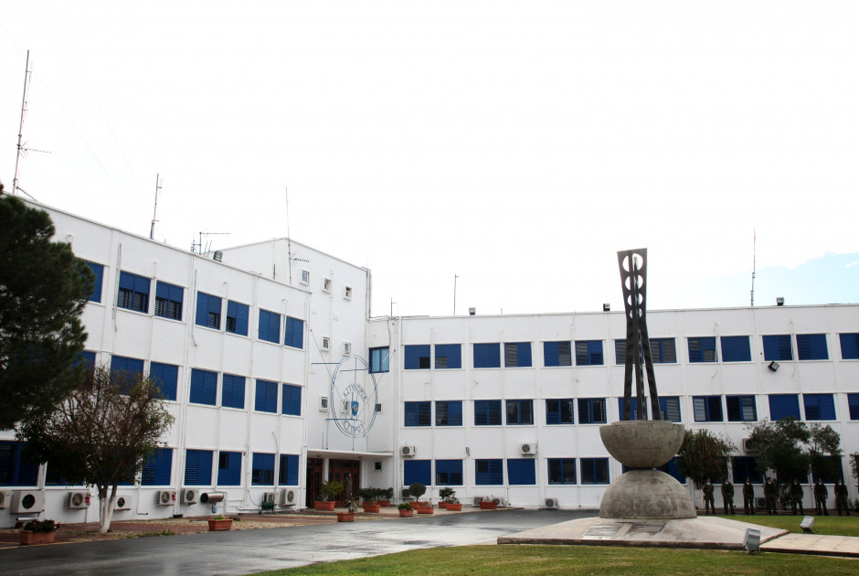 Ψάχνουν και δεν βρίσκουν τον 19χρονο δραπέτη – Έκτακτη σύσκεψη στο Αρχηγείο Αστυνομίας