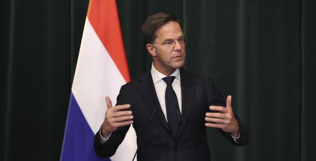Κατέρρευσε η ολλανδική κυβέρνηση λόγω διαμάχης για το μεταναστευτικό
