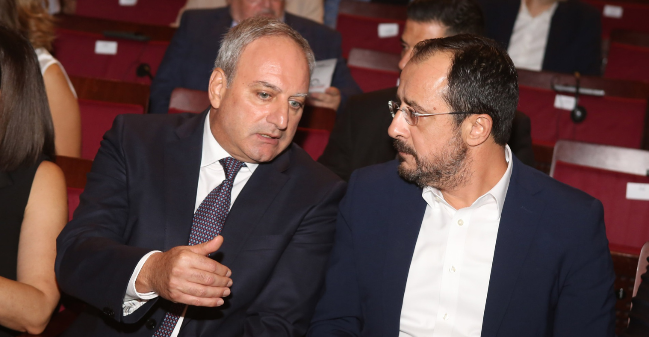Αρχισαν τα πυρά μετά το Διάγγελμα: «Καρφώνει» τον Πρόεδρο ο Στεφάνου - Απογοητευμένος που δεν παραιτήθηκε