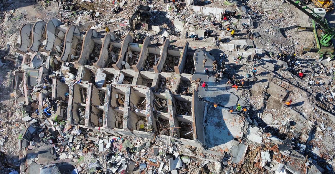 Σεισμός στην Τουρκία: Απατεώνες στο Ίντερνετ ζητούν δωρεές δήθεν για την ανακούφιση των σεισμόπληκτων