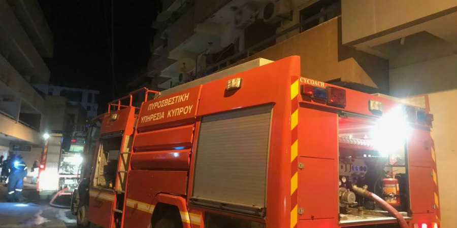 Στις φλόγες όχημα 22χρονου στη Λάρνακα - Αποκλείστηκε για έρευνες η σκηνή 
