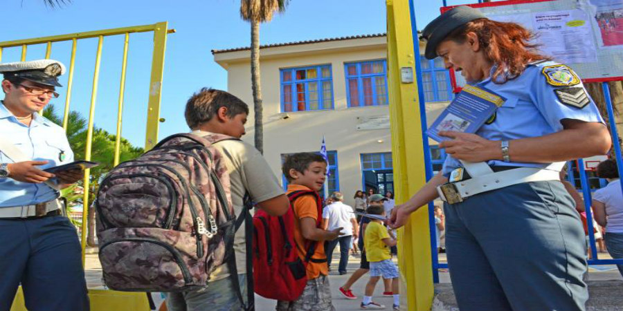 Το 48% των μαθητών διδάχθηκαν 2 γλώσσες - Το 35% στην Κύπρο