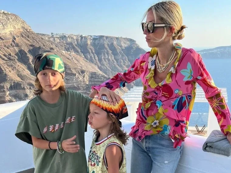 Σοφία Καρβέλα: Τα σπιτικά muffins της έχουν γίνει ανάρπαστα - Ξετρέλανε τους γιους της