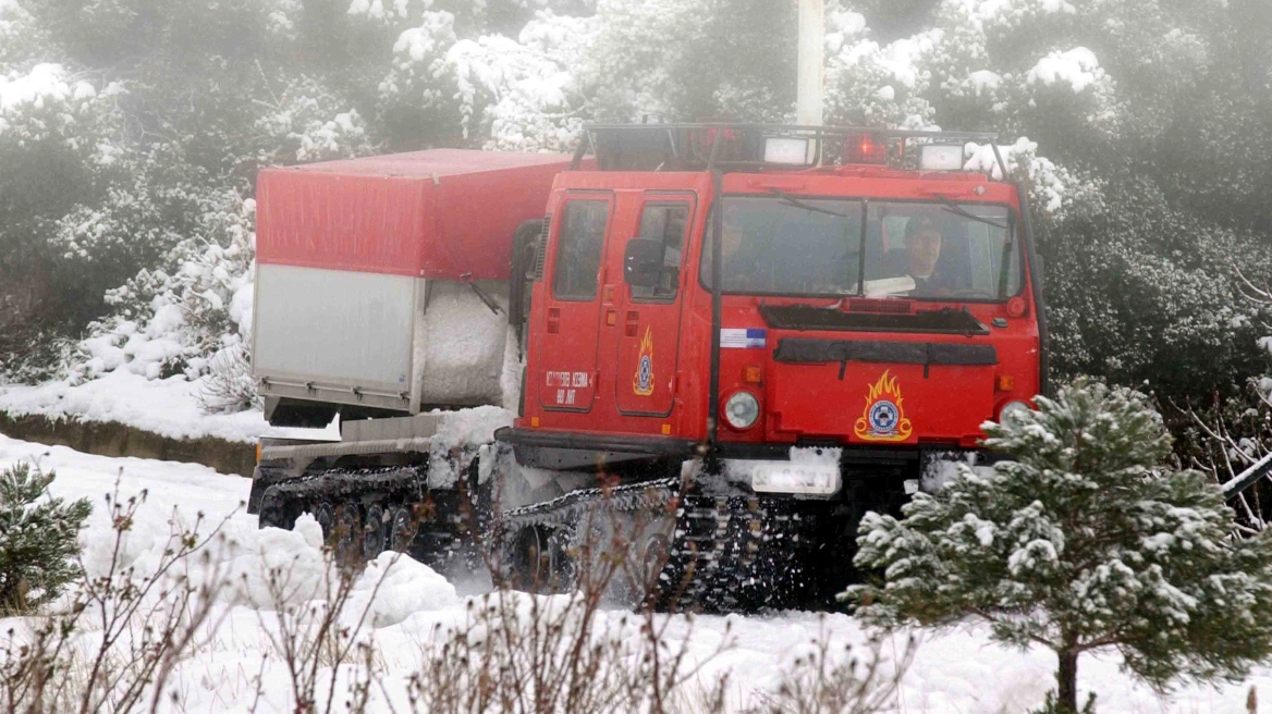 Ελλάδα: Αγνοούνται οκτώ ορειβάτες σε υψόμετρο περίπου 2.000 μέτρων - Μεγάλη κινητοποίηση της Πυροσβεστικής