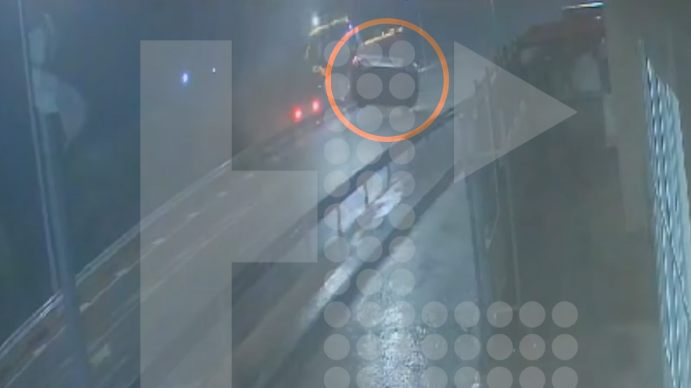 Ανεμοστρόβιλος σήκωσε όχημα εν κινήσει στον αέρα στην Ηλεία, στιγμές τρόμου για την οδηγό - Δείτε βίντεο