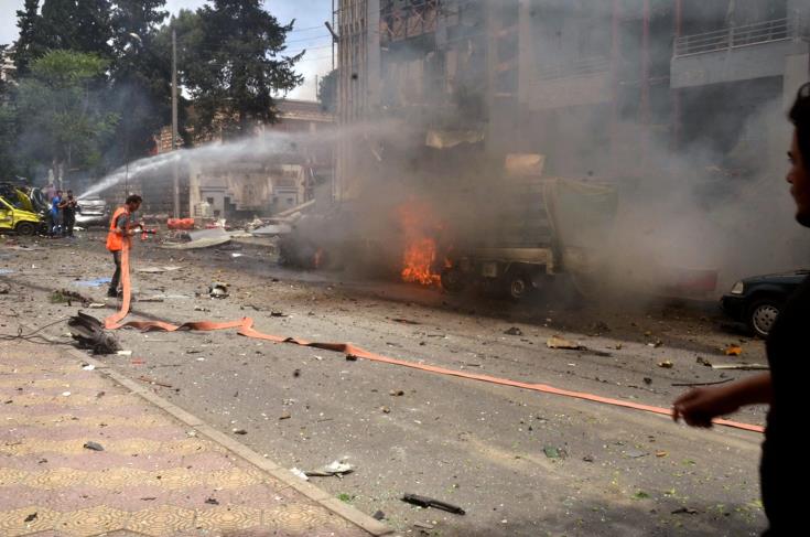 Δέκα νεκροί από βομβιστική επίθεση στη Ράκα λέει το Συριακό Παρατηρητήριο 