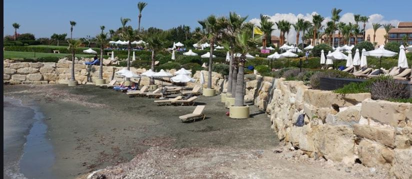 ΚΥΠΡΟΣ: Τραγωδία σε παραλία της Πάφου- Νεκρή ανασύρθηκε γυναίκα