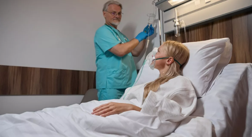 Ποιοι ιοί ανησυχούν πολύ τους λοιμωξιολόγους - Μπορεί να φέρουν πανδημία το 2026;