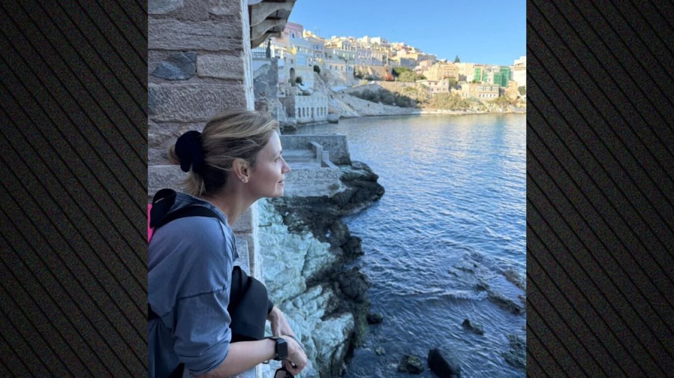 Παναγιώτα Βλαντή: Φθινοπωρινή απόδραση στη Σύρο για την ηθοποιό