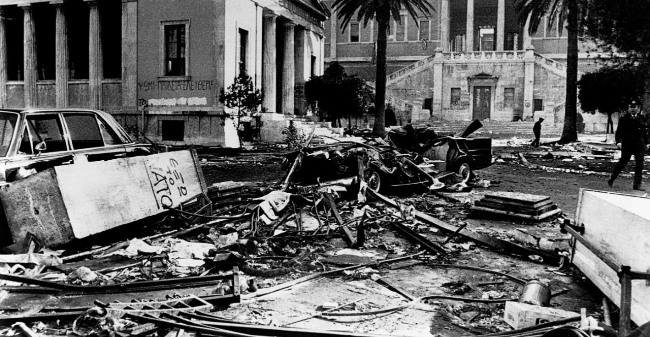 «Εδώ Πολυτεχνείο!» 52 χρόνια από την αιματοβαμμένη ημέρα στις 17 Νοέμβρη - Βίντεο