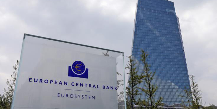 ΕΚΤ: Η Ευρωζώνη θα έχει «πολύ ισχυρή» αύξηση μισθών