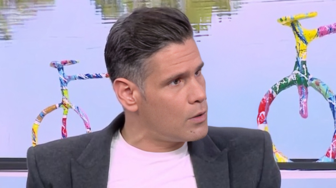 Δημήτρης Ουγγαρέζος για την παρουσία του στην τηλεόραση: Είδα άλλους να με προσπερνούν επιδεικτικά και εγώ περιμένω στο ίδιο πόστο