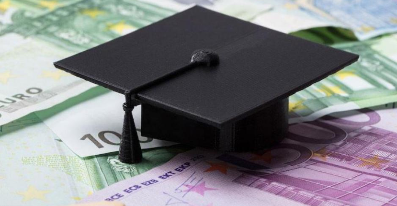Φοιτητική χορηγία: Ίσα που προλαβαίνετε - Πότε κλείνει η πλατφόρμα για αιτήσεις