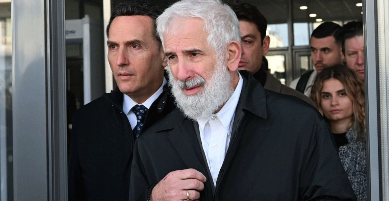 Πέτρος Φιλιππίδης: Ο ηθοποιός κατέθεσε χαρτιά για σύνταξη – Το ποσό που θα λαμβάνει κάθε μήνα
