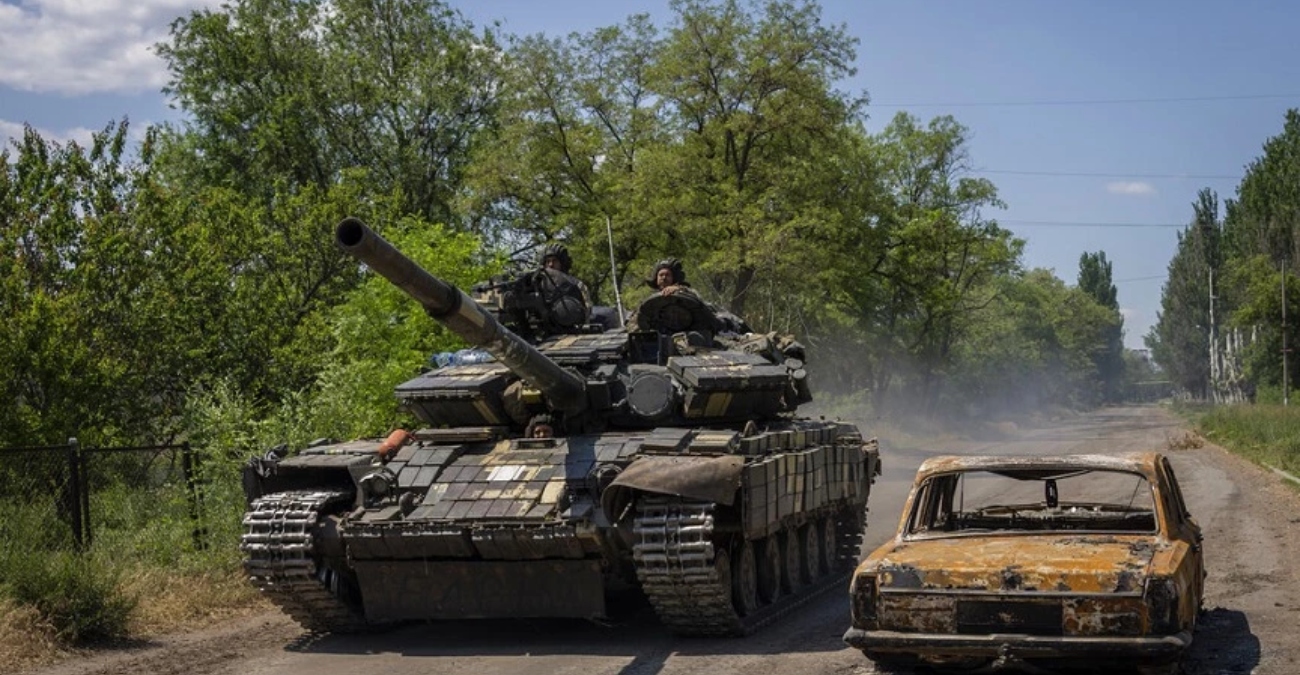 Πόλεμος στην Ουκρανία: Το Κίεβο ζητεί «δεκαπλάσια» στρατιωτική ενίσχυση από τη Δύση