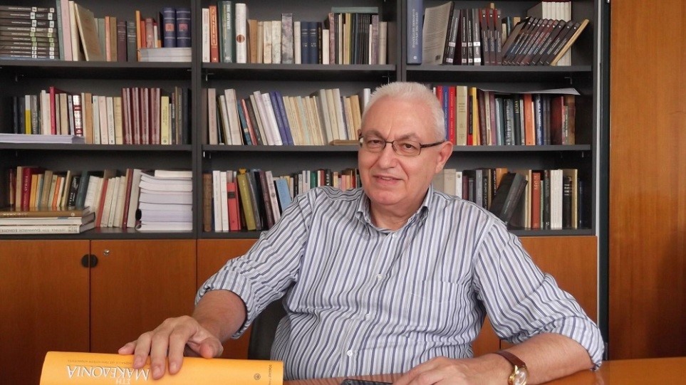 Θεσσαλονίκη: Νεκρός στο γραφείο του ο πρόεδρος του Κέντρου Ελληνικής Γλώσσας Ιωάννης Καζάζης