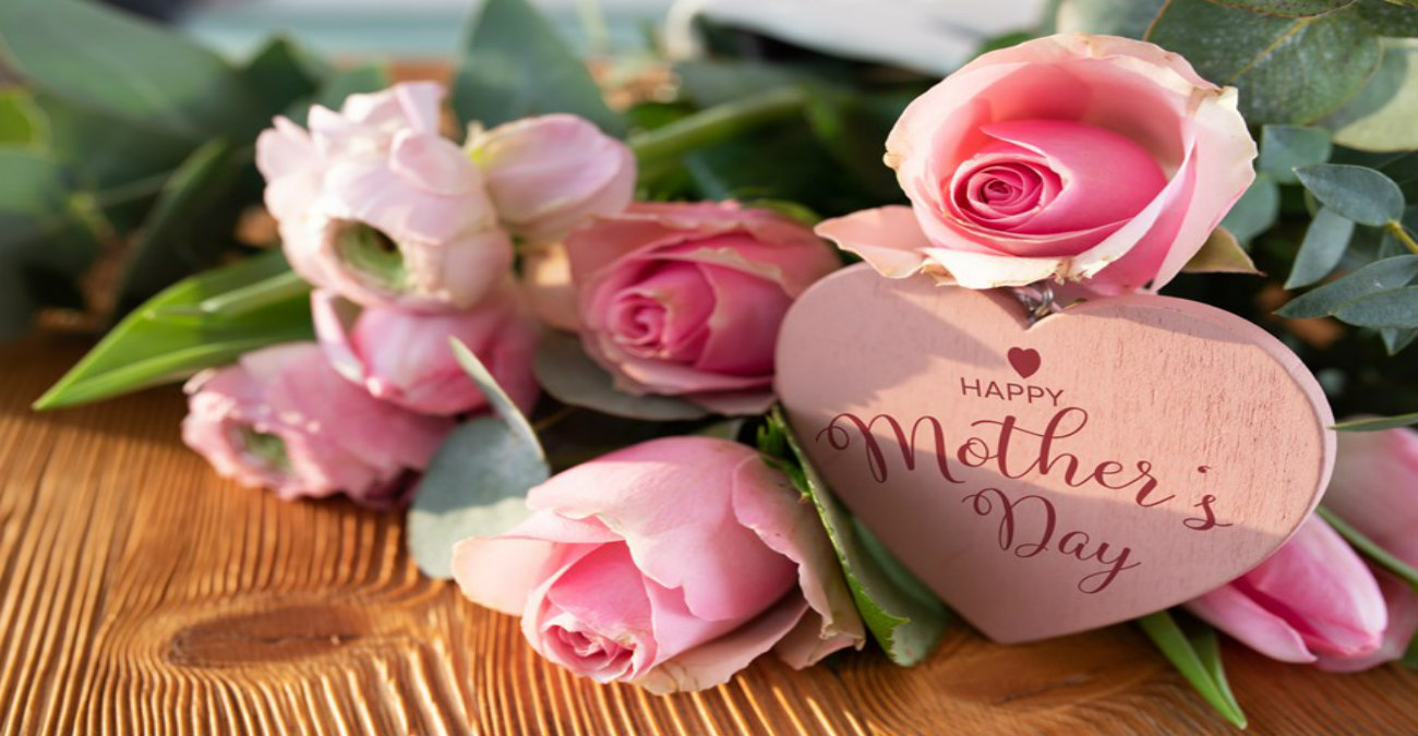 «Μάνα, μητέρα, μαμά» - Το πιο σημαντικό και ιερό πρόσωπο στη ζωή μας τιμάται σήμερα 