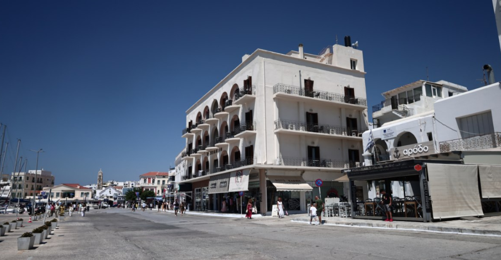 Σοκ στην Τήνο: Συνελήφθη 42χρονος για ενδοοικογενειακή βία σε βάρος του 4χρονου παιδιού του