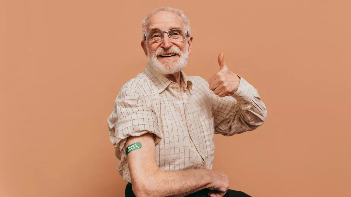 Το εμβόλιο που καθυστερεί τη γήρανση στους 70χρονους - Τι κάνει στο ανοσοποιητικό σύστημα