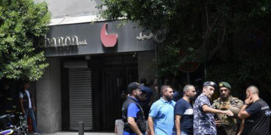 Παραδόθηκε ο ένοπλος που κρατούσε ομήρους σε τράπεζα της Βηρυτού