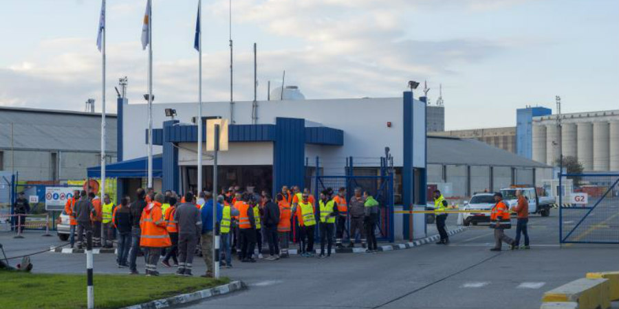 ΛΙΜΑΝΙ ΛΕΜΕΣΟΥ: Και μέλη της ΣΕΚ στην απεργία των λιμενεργατών της ΠΕΟ