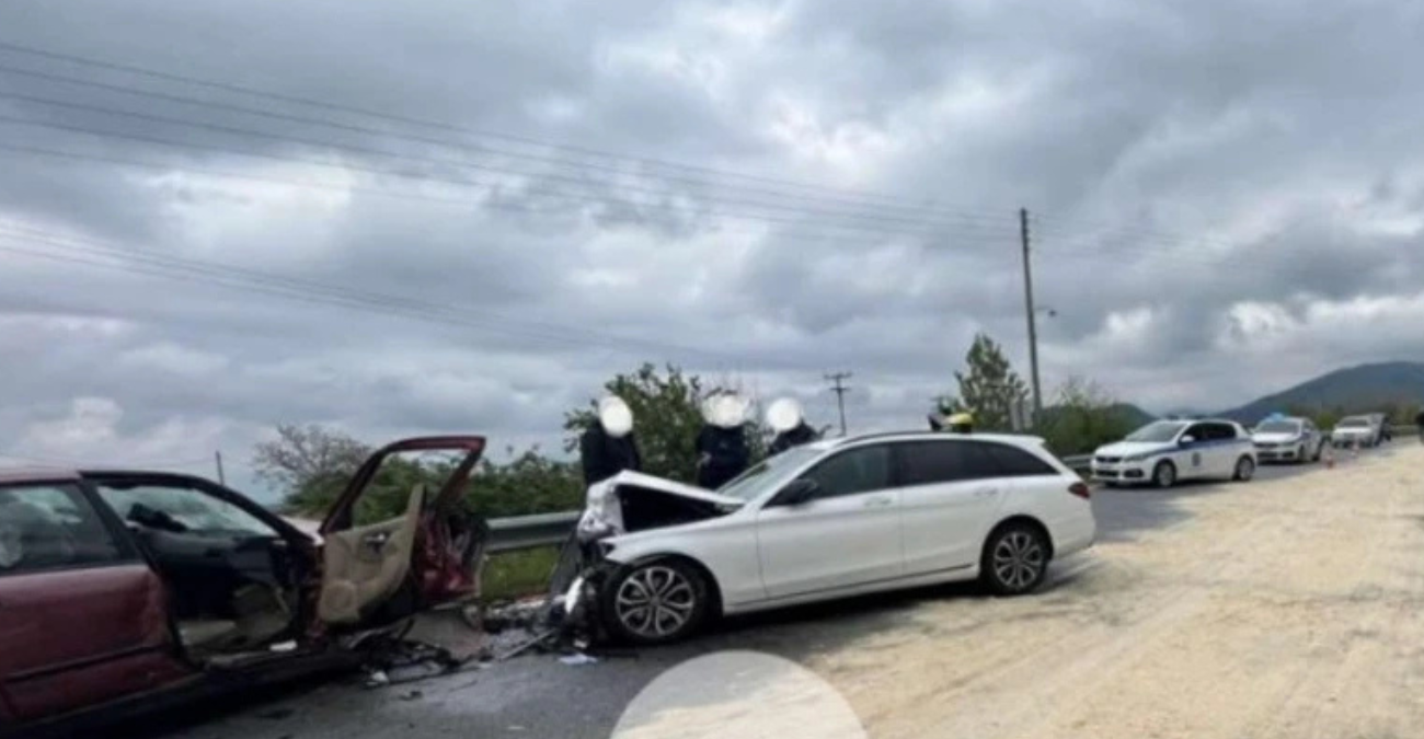 Τραγωδία: Στην αγκαλιά της μητέρας του στο μπροστινό κάθισμα βρισκόταν το 3χρονο παιδί που σκοτώθηκε σε τροχαίο 