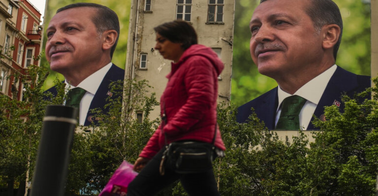 Πανηγυρικό ύφος από τους οπαδούς του Ερντογάν - Ελπίζει ανατροπή η αντιπολίτευση