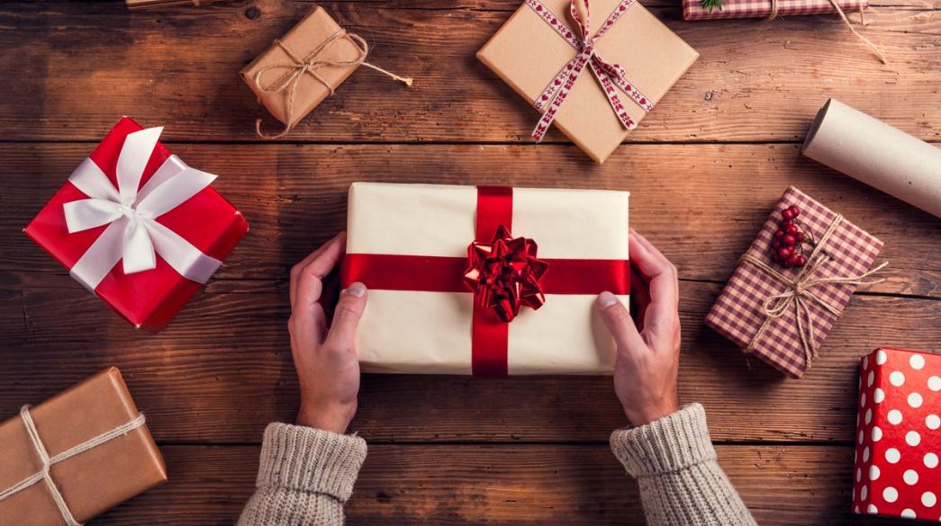 Εορτολόγιο: Ποιοι γιορτάζουν σήμερα, Κυριακή 4 Ιανουαρίου - Σε ποιους λέμε «χρόνια πολλά»