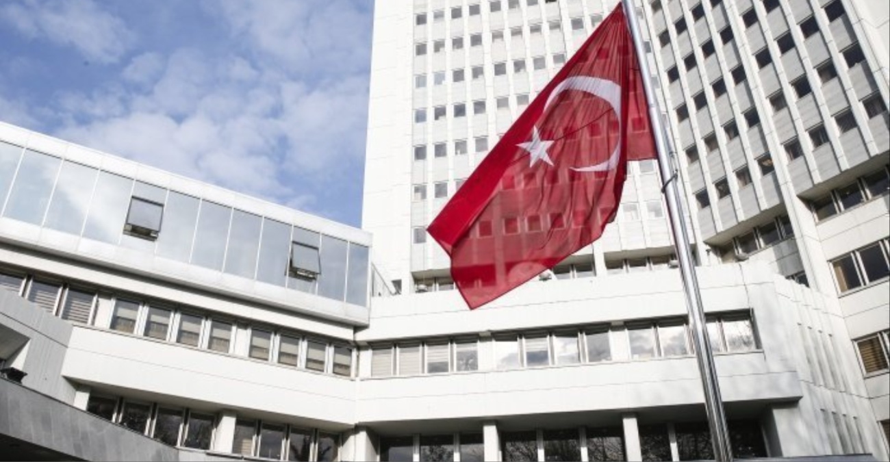 Τουρκικό ΥΠΑΜ: Δεν θα διστάσουμε να χρησιμοποιήσουμε τις εξουσίες των εγγυήσεων στην Κύπρο – Βλέπει επαναφορά της ΕΟΚΑ
