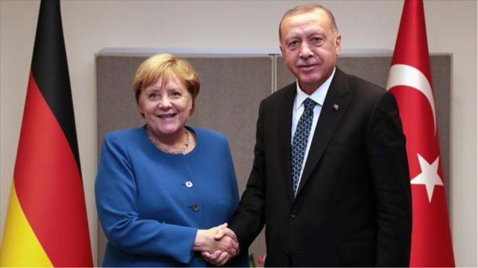 Στην Τουρκία στις 16 Οκτωβρίου η Μέρκελ - Τα λέει με τον Ερντογάν