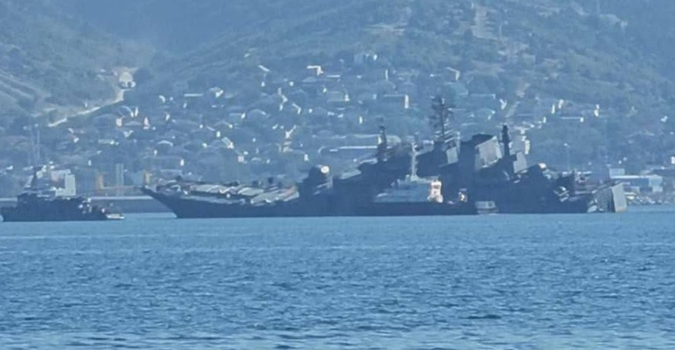 Ρωσία: Σοβαρές ζημιές σε πλοία του Βόρειου Στόλου της Ρωσίας από επίθεση με drones σε δύο λιμάνια - Βίντεο
