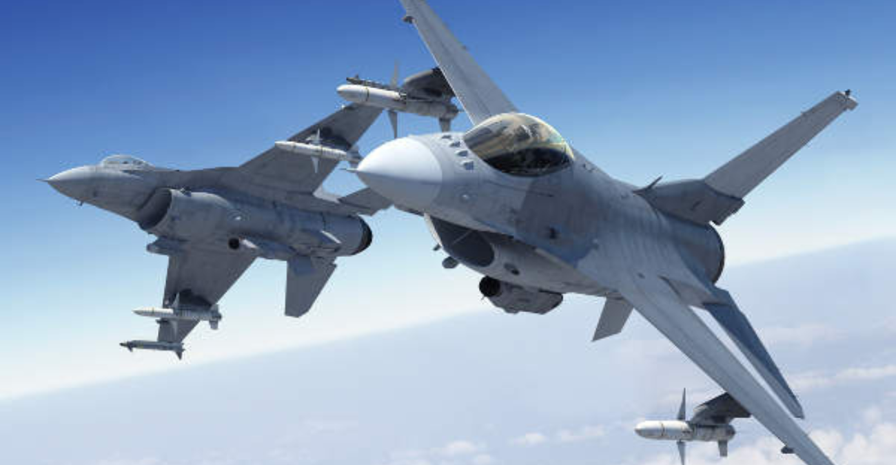 Πρόθυμη η Ουάσινγκτον να αναλάβει την εκπαίδευση Ουκρανών πιλότων στα F-16