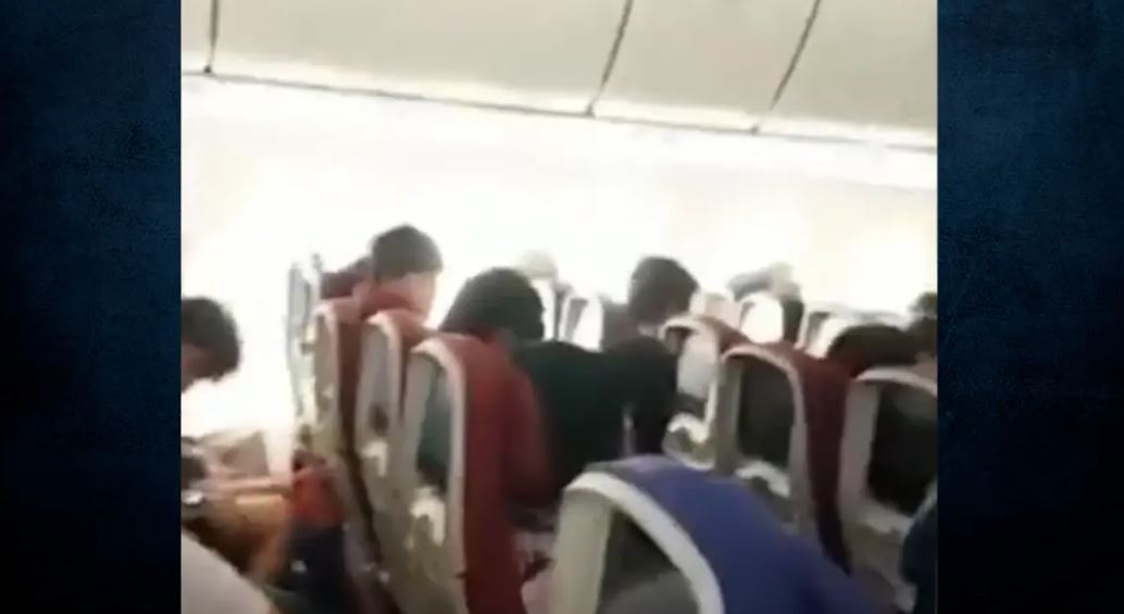 Νέα Ζηλανδία: Πανικός στην καμπίνα του Boeing 787 - «Άνθρωποι ούρλιαζαν και έκλαιγαν» - Σοκαριστικό βίντεο