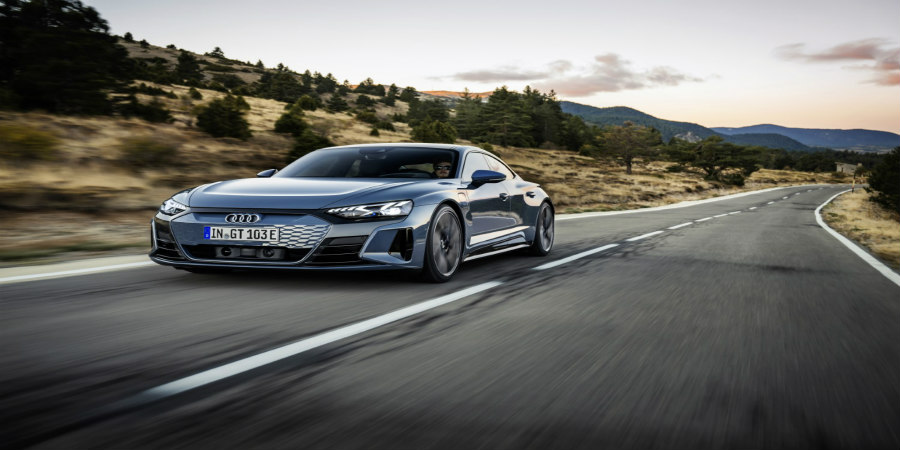 Audi e-tron GT: «Χρυσό Τιμόνι» για το ομορφότερο αυτοκίνητο της χρονιάς 