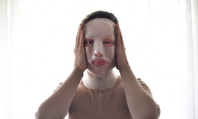 Συγκινεί η Ιωάννα Παλιοσπύρου! Έβγαλε τη μάσκα και μας δείχνει το πρόσωπο της (Φώτο)