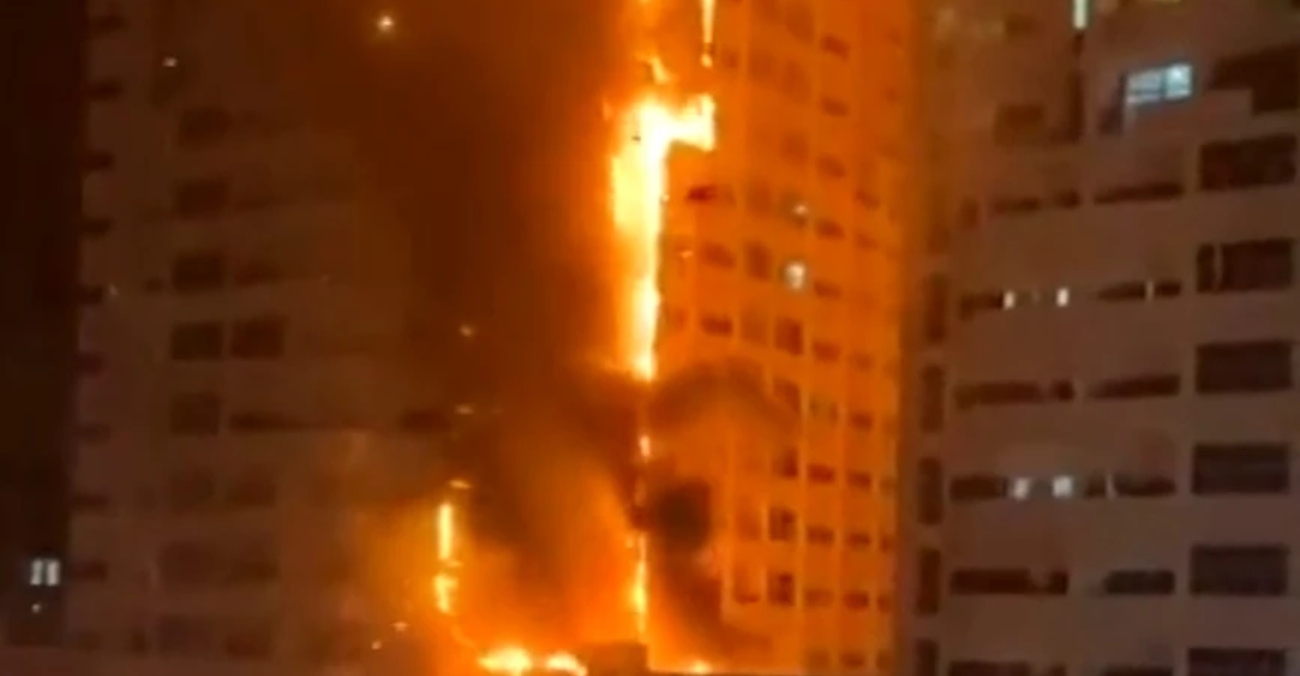 Εφιάλτης από φωτιά σε ουρανοξύστη στα Ηνωμένα Αραβικά Εμιράτα