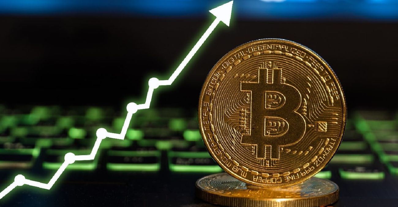 Bitcoin: Σε υψηλό έξι εβδομάδων η τιμή του - Ξεπέρασε τα 29.000 δολάρια - Οι παράγοντες που ώθησαν σε ράλι των τιμών