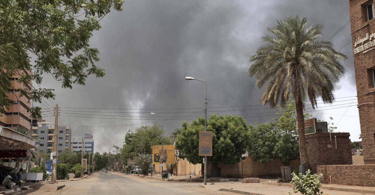 H Βρετανία απομάκρυνε σχεδόν 900 ανθρώπους από το Σουδάν