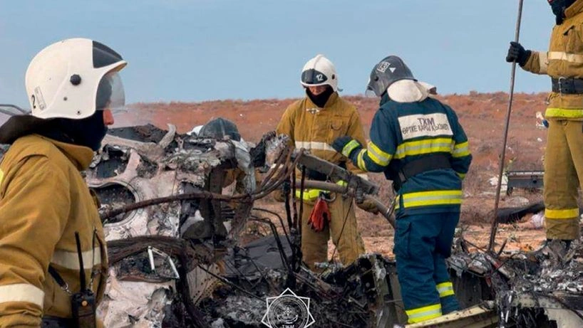 Συντριβή αεροπλάνου στο Καζακστάν: Στους 38 οι νεκροί – «Είναι νωρίς για τα αίτια»